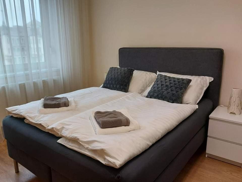 Alfoeldi Palace Apartman Debrecen Extérieur photo