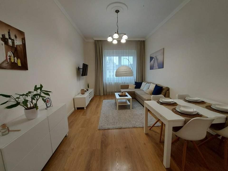 Alfoeldi Palace Apartman Debrecen Extérieur photo
